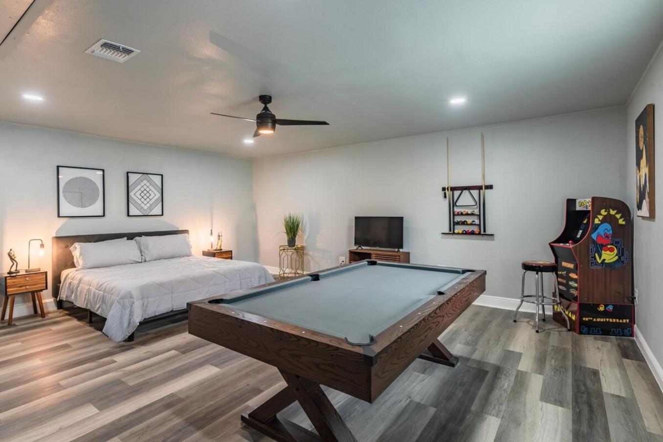 Stunning Pool Overlooking Golf Course & Game Room San Antonio Bagian luar foto
