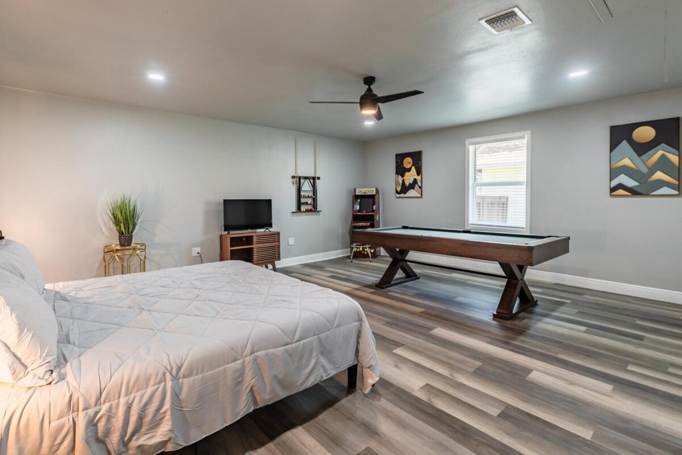Stunning Pool Overlooking Golf Course & Game Room San Antonio Bagian luar foto